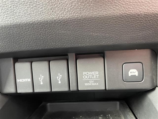 【運転席操作部】快適なドライブを楽しむための機能が装備されています！運転席から触れるので、使いやすいです！除菌プランいれていただくと、さらに清潔で安心していただけます！