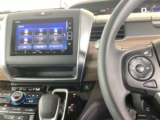 ホンダ純正メモリーナビ搭載ですので、遠距離へのお出かけもお任せ下さい。