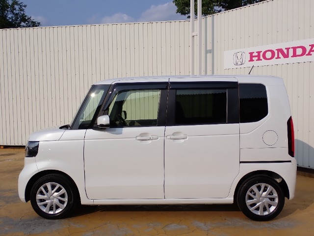 ◆定員乗車時のカーゴルームです。普段のお買い物の荷物やたくさんの収納が可能です。
