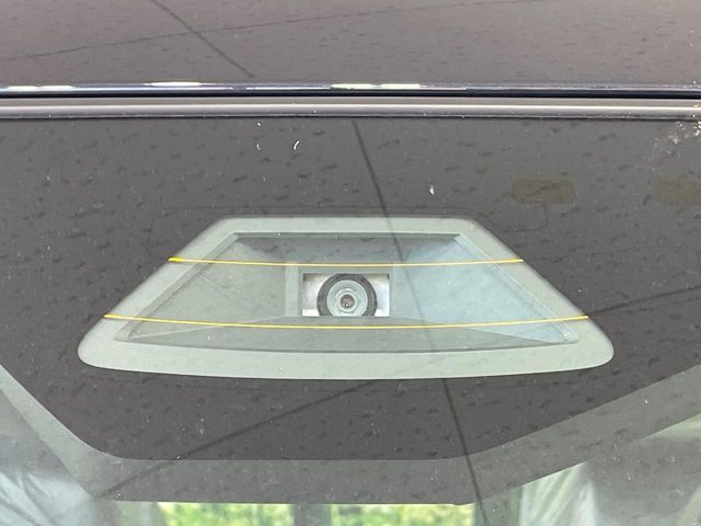 【スズキ　セーフティサポート】走行中に前方の車両等を認識し、衝突しそうな時は警報とブレーキで衝突回避と被害軽減をアシスト。より安全にドライブをお楽しみいただけます。