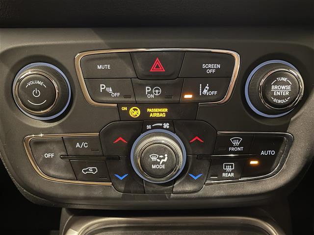 カーセンサーを見て電話しましたとお伝え下さい。0078-9711-254277までお気軽にお電話下さい。全国納車可能です。納車方法に関してもお気軽にご相談ください。