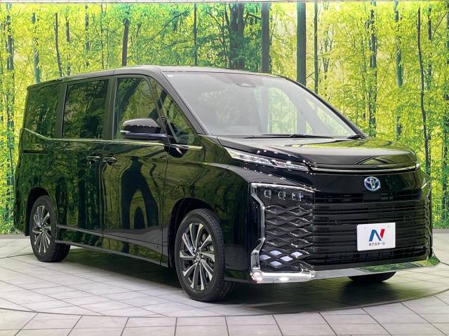 大好評のボディコーティング「弾スプラッシュコート」もご納車までに施工可能。通常のガラスコートと異なる、耐久年数6年の無機質ガラスコーティングが、ボディをキレイな状態に保ってくれます。