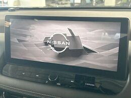【純正ナビ】人気の純正ナビを装備。オーディオ機能も充実しており、Bluetooth接続すればお持ちのスマホやMP3プレイヤーの音楽を再生可能！毎日の運転がさらに楽しくなります！！