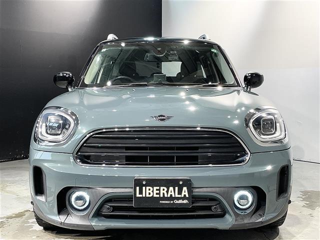 LIBERALAへようこそ。このたびは私共の車両をご覧頂き有難うございます。こだわりの在庫車両の中から、新しい愛車をお選び下さい。