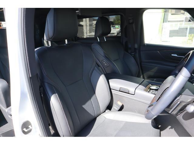 当店はアクセス多数の全国人気上位店♪遠方でも毎月多数の販売をしています！ユーザーレビューにて当店の評価をご覧下さい！誠実に親切に対応します！300台の大型在庫で皆様に合ったお車を提案できます♪