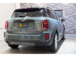 『ミニクロスオーバー』入荷致しました！GD　AUTO北大阪が自信を持ってお届けする一台です♪TEL：072-657-8770