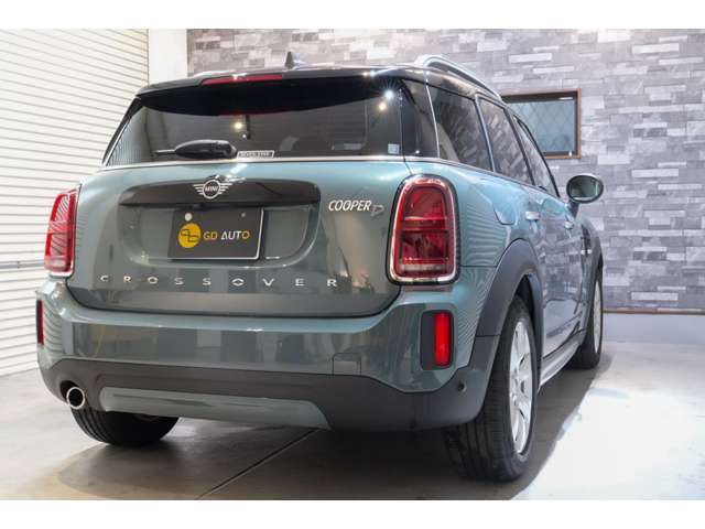 『ミニクロスオーバー』入荷致しました！GD　AUTO北大阪が自信を持ってお届けする一台です♪TEL：072-657-8770