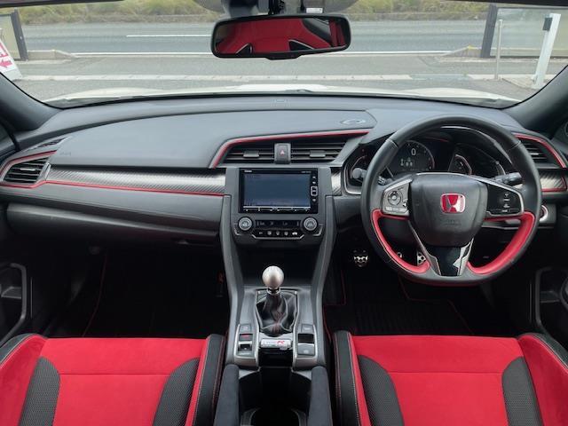 店舗にて現車の確認もいただけますので、お電話で在庫のご確認の上是非ご来店くださいませ！！TEL：0078-6002-174834
