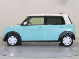 KEIカーとは思えない驚きの広さの室内空間。