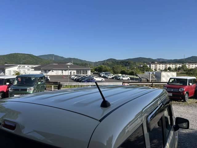 オートペイント福元住所　鹿児島県薩摩川内市中福良町4406-17営業時間　08:00～17:00 定休日　月曜日フリーダイヤル　0078-60036-11403お気軽にお問合せ下さい♪