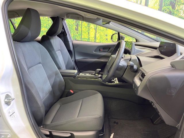 運転席シート廻りは使用感も少なく、良好な状態となっています。丁寧に使われていたことがよくわかりますね。