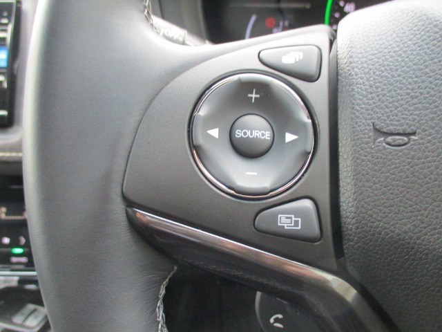 オーディオ連動ステアリングスイッチ☆