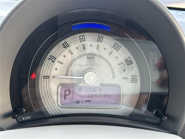 【スピードメーター】メーターがシンプルで見やすく運転しやすいですね！◆ご来店予約受付中！無料の来店予約は【来店予約をする】ボタンから！◆