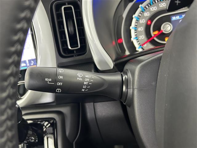 【運転席操作部】快適なドライブを楽しむための機能が装備されています！運転席から触れるので、使いやすいです！除菌プランいれていただくと、さらに清潔で安心していただけます！