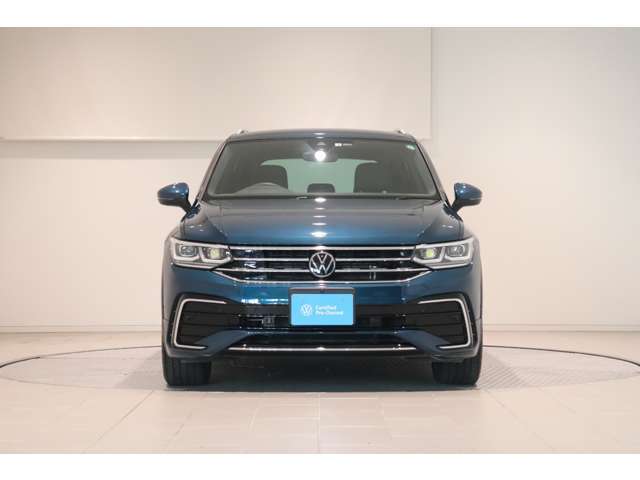 国民車を意味するVolkswagenは誰にでも愛されるデザイン性が特徴です。