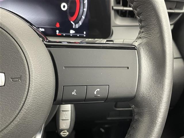 【運転席操作部】快適なドライブを楽しむための機能が装備されています！運転席から触れるので、使いやすいです！除菌プランいれていただくと、さらに清潔で安心していただけます！