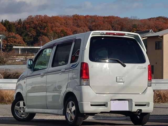 まずは気軽にお問合せ・お見積りお待ちしております。じっくり現車確認して頂けるよう、ご準備を致します！