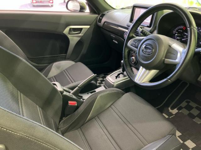 「この車の写真をもっと見たい」「状態が気になる」「この装備はついている？」どんな小さな疑問でもお気軽にお問い合わせください！