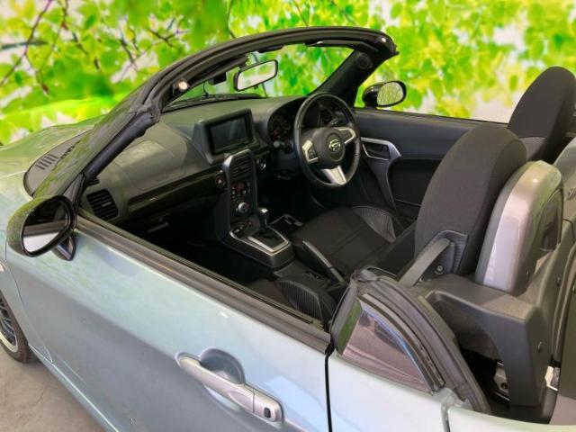 WECARSでは各商談席に大型モニターをご用意しております！見やすい大画面でゆったりと全国の在庫をご覧いただけます！是非ご来店お待ちしております！