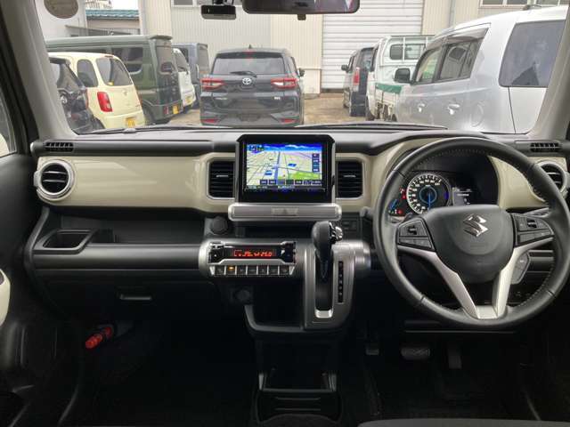 お気に入りの愛車との素敵な出会いを、安心・安全なカーライフを、真心を込めてお手伝いさせていただきます！