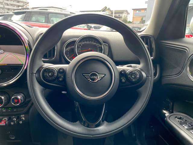 コンセプトは【五感で較べる】。お気軽にスタッフにお尋ね下さい！！