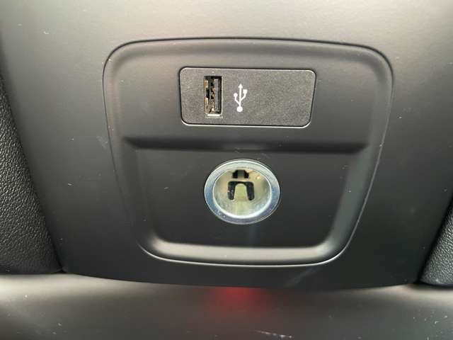 納車後のアフターもお近くのLIBERALAもしくはガリバー店舗（一部店舗除く）で対応が可能です。保証修理のほか、車検もお任せください。