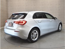 全車メカニックによる機関系のチェック済み。合格した車のみを展示してます！納車後のメンテナンスや車検もお任せください！自社の陸運局指定工場でディーラーさんよりもリーズナブルに承ります。