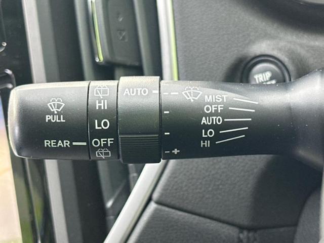 こちらのお車はいかがでしょうか？少しでも気になっていただけましたら是非お問い合わせください！さらにお車の詳細をお送りいたします！