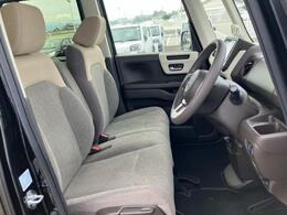 「この車の写真をもっと見たい」「状態が気になる」「この装備はついている？」どんな小さな疑問でもお気軽にお問い合わせください！