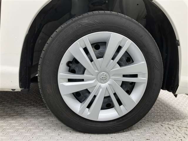 ホイール・タイヤ溝の状態も気になりますよね。お気軽にお問い合わせください！