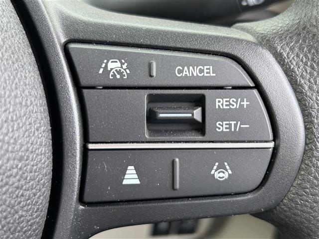 【運転席操作部】快適なドライブを楽しむための機能が装備されています！運転席から触れるので、使いやすいです！除菌プランいれていただくと、さらに清潔で安心していただけます！