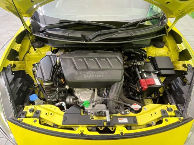 親切・丁寧な専門メカニックスタッフが応対！・車検・点検整備・事故等の修理などアフターサービスも安心。お車のカスタマイズもネクステージのサービススタッフまでご相談ください！