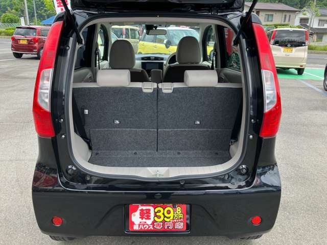 【内装クリーニング】全車、専用機械でルームクリーニング施工しています！シートももちろん汚れや破れも無く、非常に良いコンディションですよ！