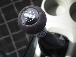 MOMOの新品シフトノブを取付けました。