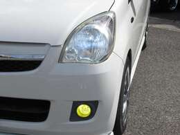 レンズ類は磨き専用コーティング済みでクリアできれいな状態です！！ヘッド・スモールランプ・フォグランプ 球は車検対応社外の明るいLED球に変更していますので、高級感があり夜間も見やすくなっています！