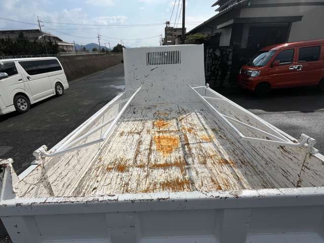 日本有数の大型商品化工場（PDIセンター）もできたので今まで以上にキレイなお車をお客様にご提供できます♪