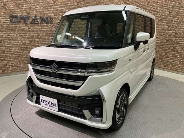 ■お安く提供できる理由■　当社のお車はディーラー、オートオークションからの大量仕入れにより、お客様に喜んでいただけるプライスでご提供します！未使用車ですと新車時に必要な重量税も必要ありません。