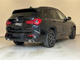 【右斜後】『外装：右斜後側』の画像になります。写真の内容に関してご不明点、ご質問等がございましたらお気軽にガリバー店舗までお問い合わせください。