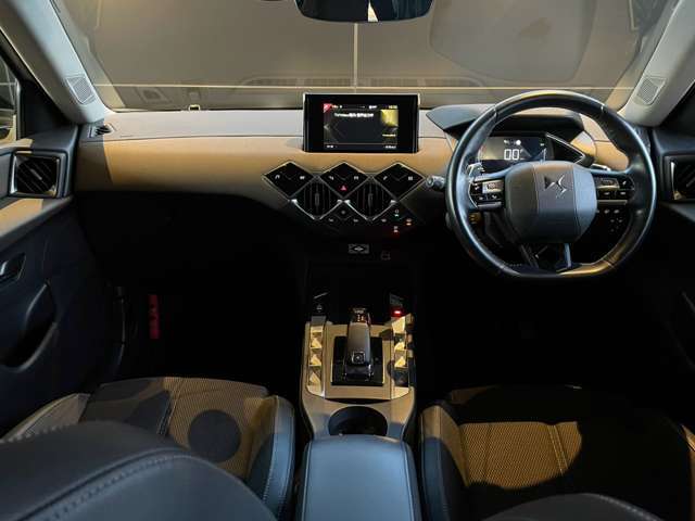 【オンライン商談・全国納車可能】 無料お電話でのお問い合わせ：0078-6003-299926  営業時間：10:00~19:00 定休日：水曜日