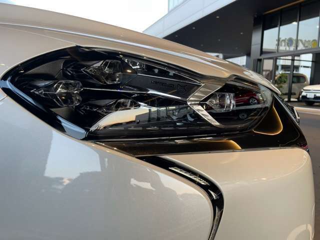 シティライトグループは、販売、買取、オークション会場からリサイクルまで　一貫した自動車流通ネットワークを運営しています！