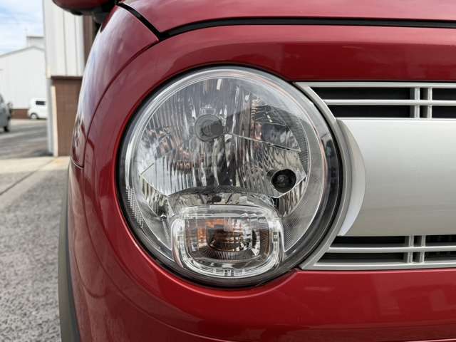 悪天候や夜間の走行も視界良好で安心してお乗りいただけます。