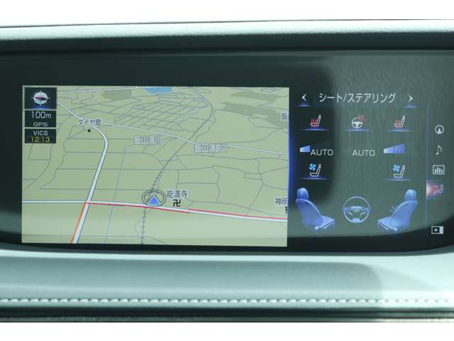 メーカー純正ナビ】メーカーナビを装備。視認性や操作性なども優れています。