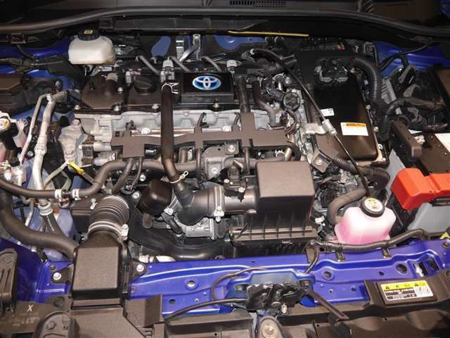 1800ccハイブリッドエンジン☆エンジンルームもしっかり洗浄！