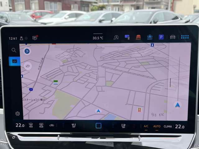 オンライン（ZoomやGoogleMeet）にてお車のご案内も可能です！”エンジンをかけてほしい！”や”車両状態の詳細を知りたい”など何でもお申し付けください！