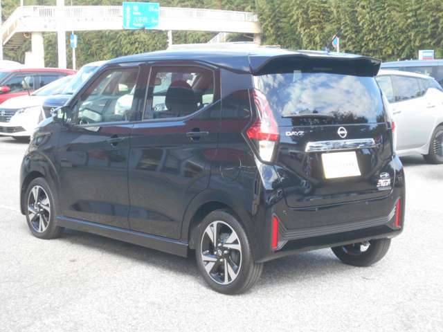 メンテプロパックはお客様のお車のメンテナンスを一定期間お得な料金でお引き受けする安心メンテナンスプランです。