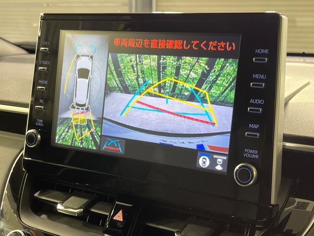 【パノラミックビューモニター】専用のカメラにより、上から見下ろしたような視点で360度クルマの周囲を確認することができます☆死角部分も確認しやすく、狭い場所での切り返しや駐車もスムーズに行えます。