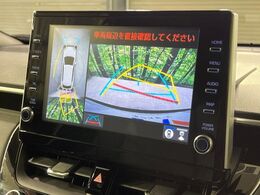 【パノラミックビューモニター】専用のカメラにより、上から見下ろしたような視点で360度クルマの周囲を確認することができます☆死角部分も確認しやすく、狭い場所での切り返しや駐車もスムーズに行えます。