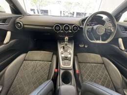 認定中古車低金利をご利用も可能となります、車種、年数、プランにて金利は変動致しますが、ローンシュミレーション作成も可能となりますので、お気軽にお申し付け下さいませ。※フリーダイヤル：0078-6002-980423