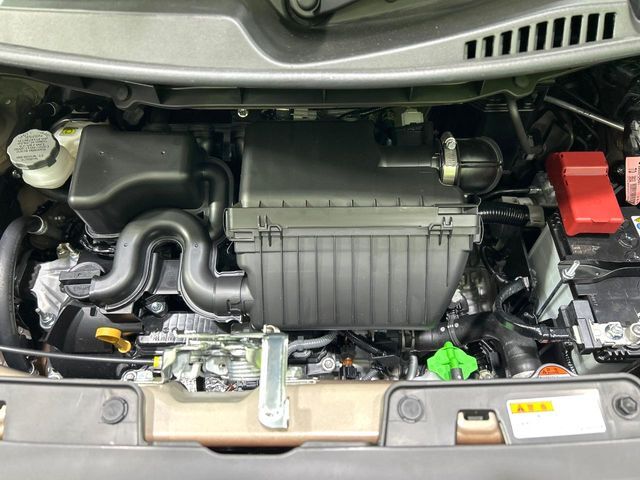 親切・丁寧な専門メカニックスタッフが応対！・車検・点検整備・事故等の修理などアフターサービスも安心。お車のカスタマイズもネクステージのサービススタッフまでご相談ください！