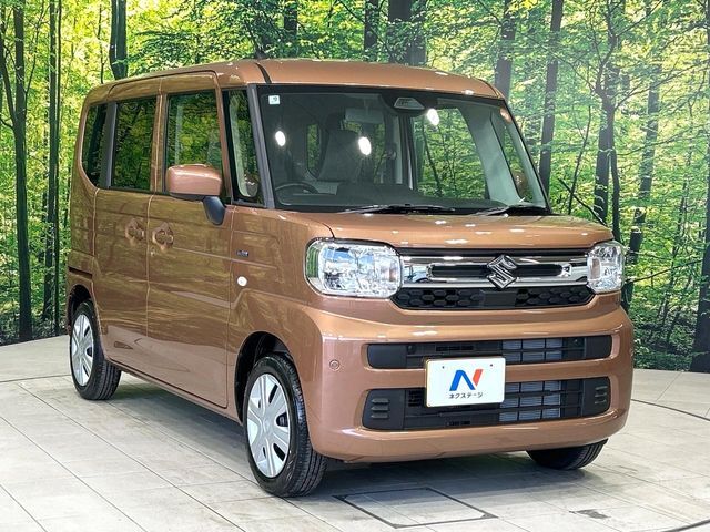 高透明度のガラス皮膜で撥水はもちろん、上質なツヤ・光沢を実現。紫外線や酸性雨から大切な愛車を保護し、色あせ・劣化を防止。「弾スプラッシュコート」、「弾プリミッサコート」からお選びいただけます。